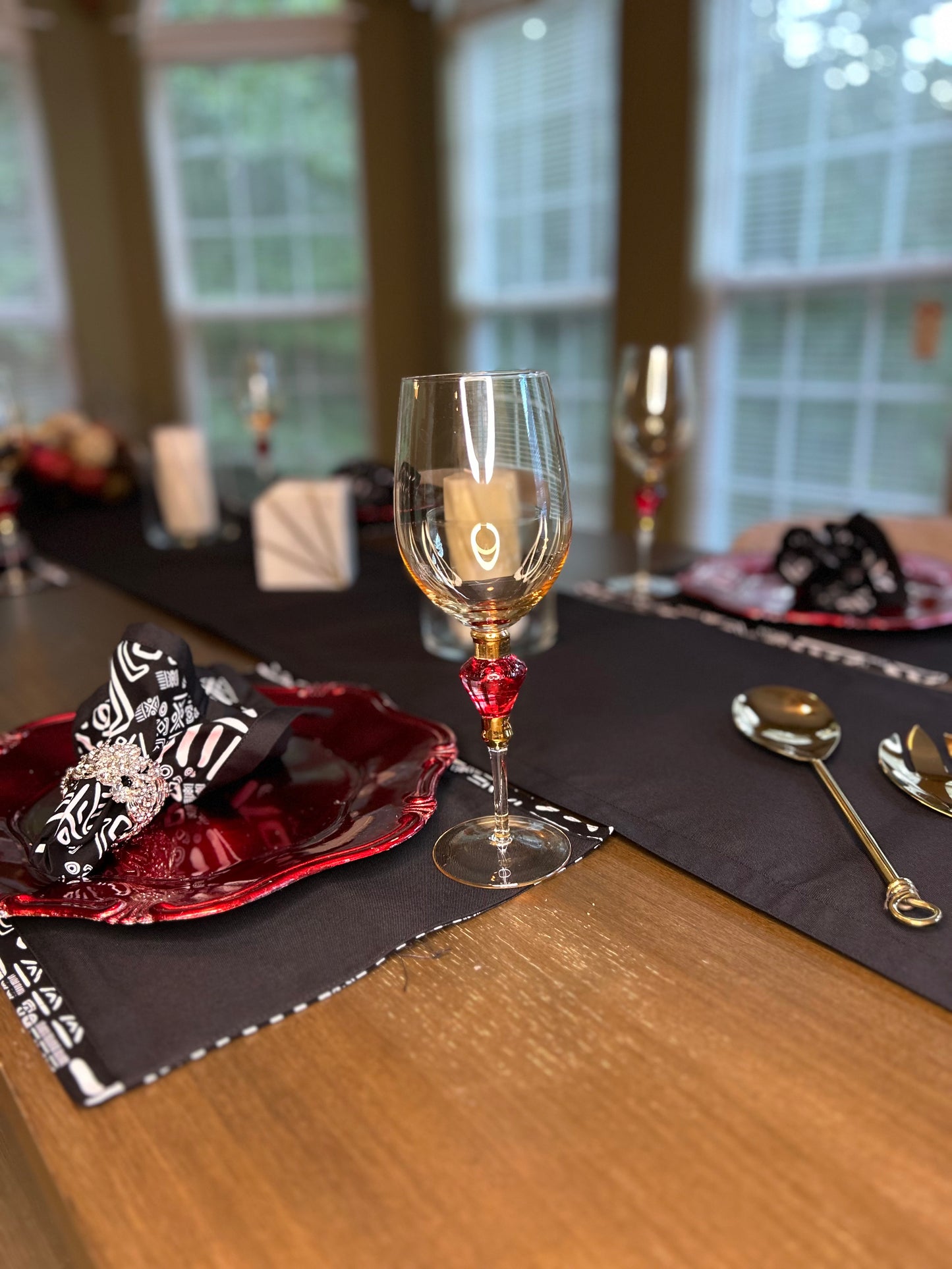 Vanguard Table Runner