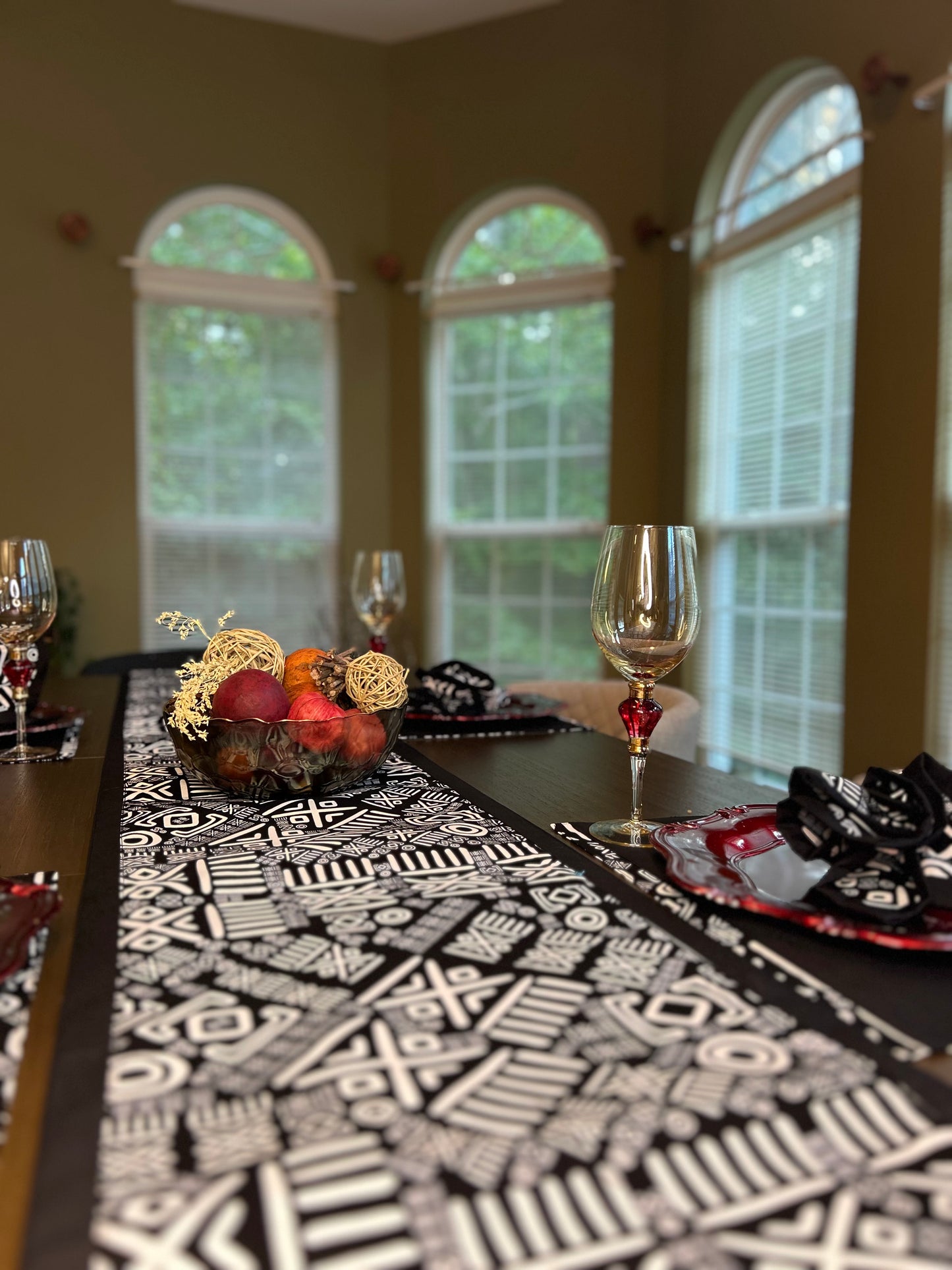 Vanguard Tableware Set
