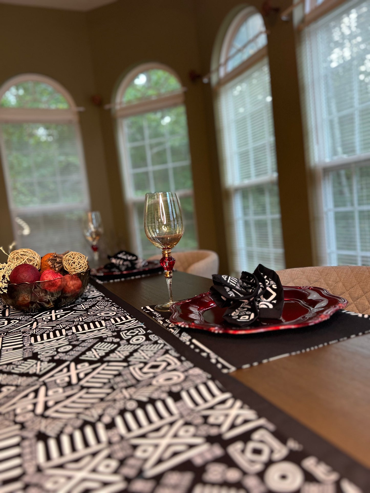 Vanguard Tableware Set