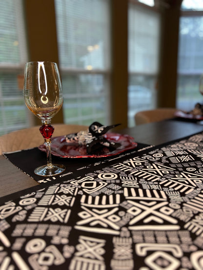 Vanguard Table Runner