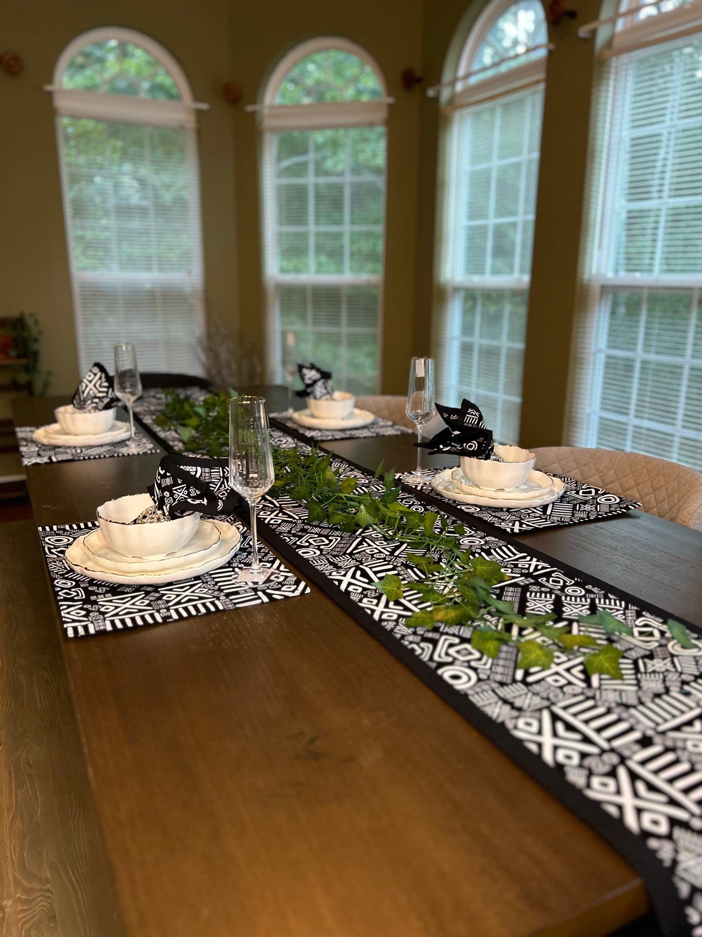 Vanguard Table Runner