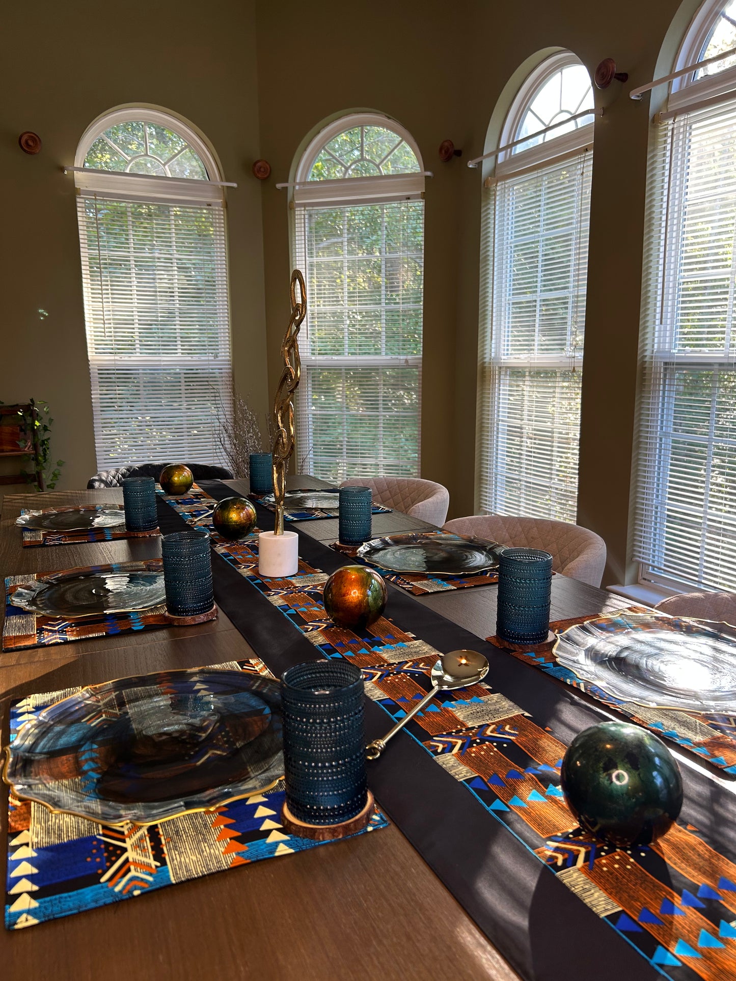 VOLTA Tableware Set